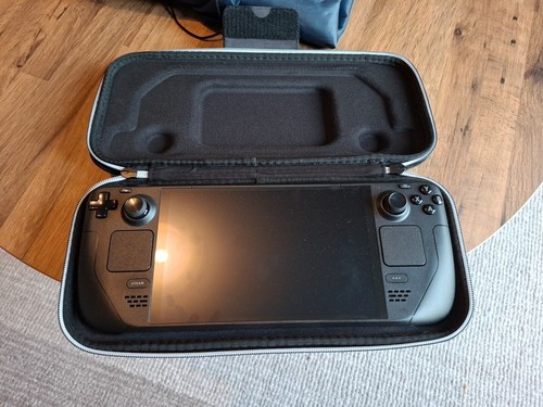 steamdeck  OLED版 1TB 美品 Brand New Sealed Valve Steam Deck OLED 1TB - New Model 1 TB