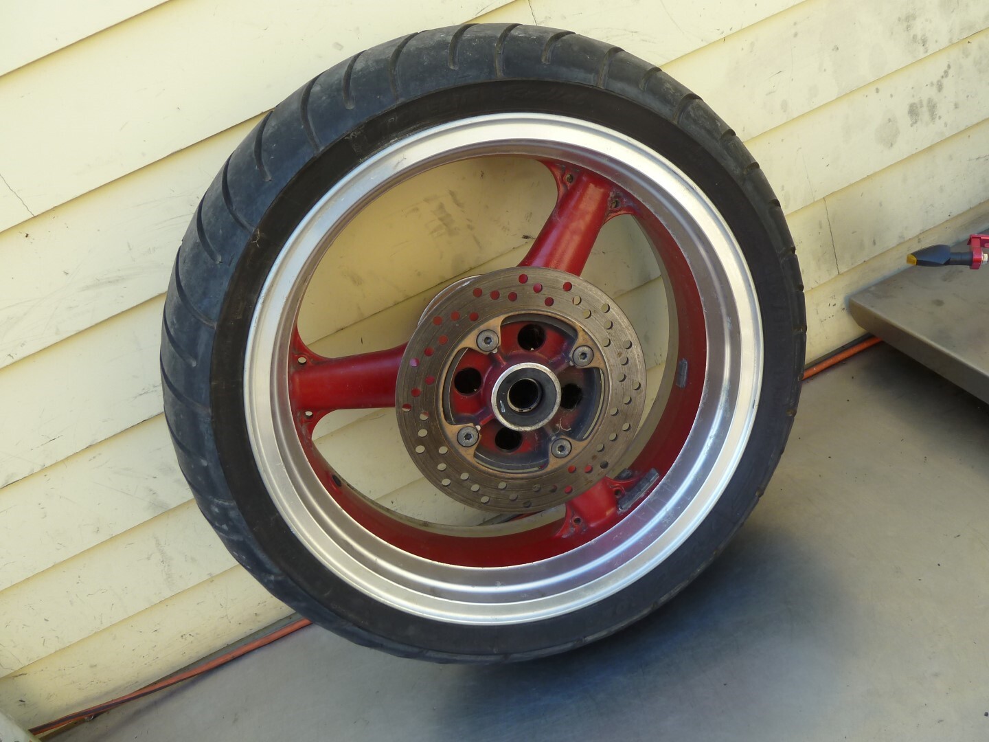 Kawasaki Z1000J リヤ ホイール 2003-2006 Kawasaki Z1000 Rear Wheel & Tire Z1000 KAWASAKI Z