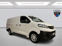 2020 Vauxhall Vivaro 2.0 Turbo D 3100 Dynamic L2 H1 Euro 6 (s/s) 6dr PANEL VAN D