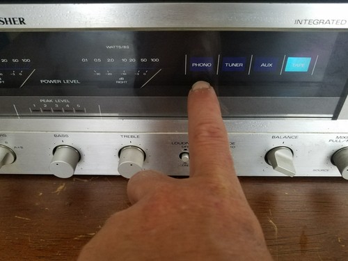 Vintage Fisher Ca-880 Amplifier & Fm-660 Stereo Tuner Please read