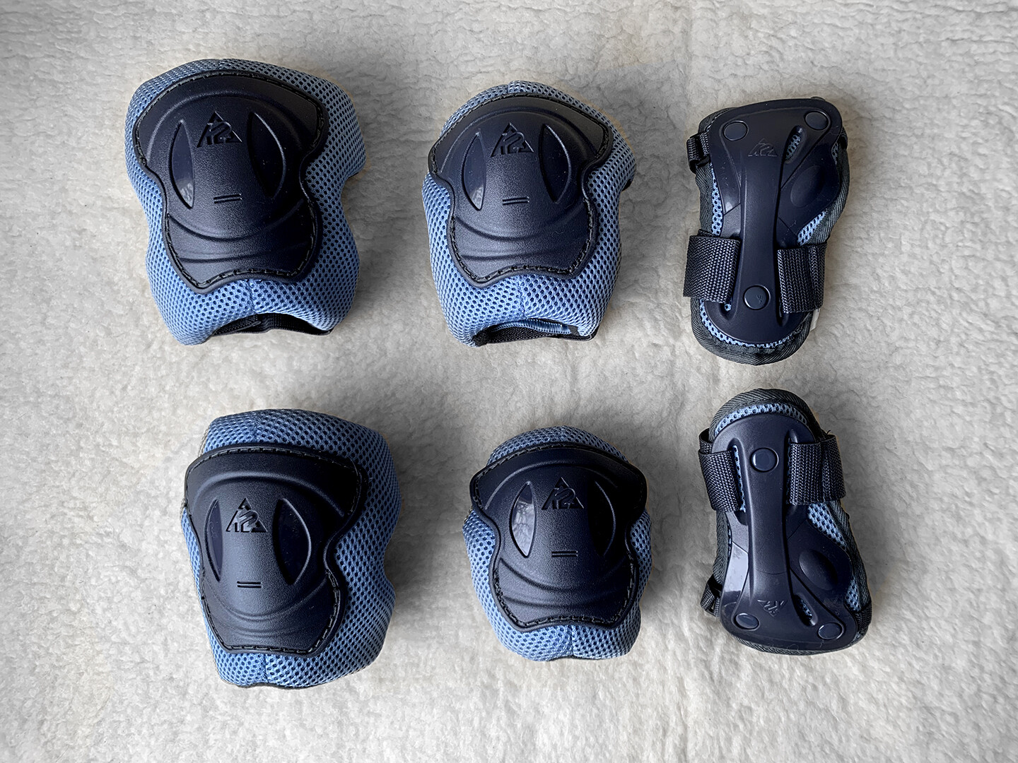 NWT K2 Athena Women's Size Small Blue Wristguards, Knee, and Elbow Pads Set
