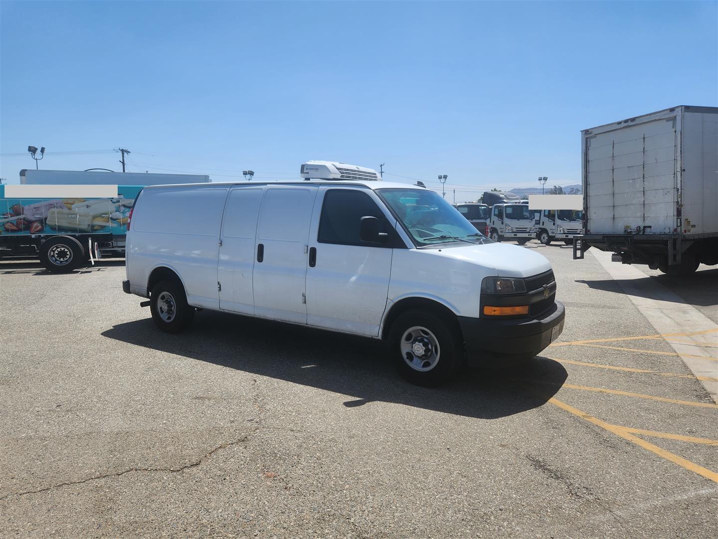 REFRIGERATED GMC cHEVY Cargo Van REEFER EXPRESS DODGE SPRINTER FORD TRANSITR NIS