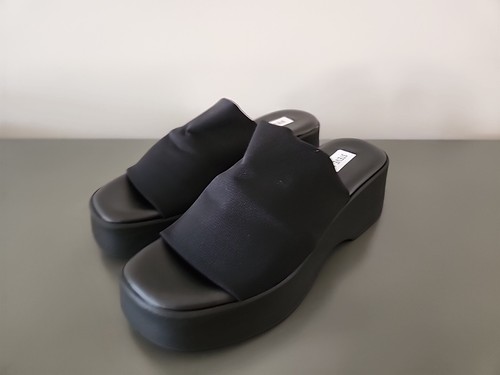 【Steve Madden】関税/送料込み Slinky30 Black SLINKY30 Black Women's Platform Sandal – Steve Madden