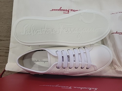 Pre-owned Ferragamo Salvatore  Women White Mediterr Low Cut Sneakers 9 C In Box