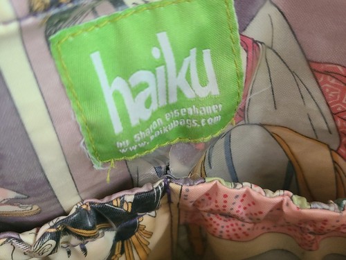 Haiku Insulated /Cooler Messenger Bag Purple Pebble Japanese Large Crossbody