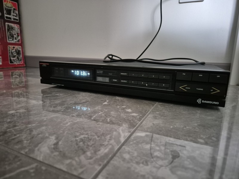 Tuner Vintage Samsung K600tr