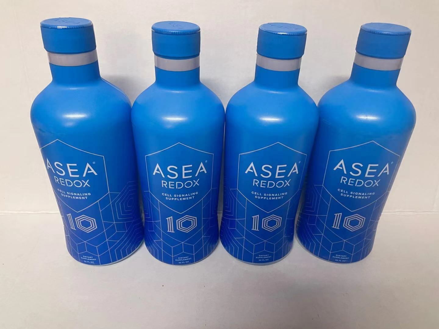 Джонни уокер этикетка. 4 bottles. 4 bottles. Бутылки необычной формы. Сидр яблочный купить.