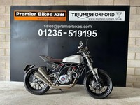 STUNNING LOW MILEAGE 2019/69 CCM SPITFIRE FLAT TRACKER