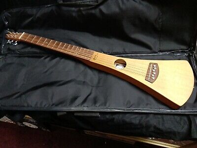 martin backpacker acoustic guitar Strap And Gig Bag 6 String Near Mint 