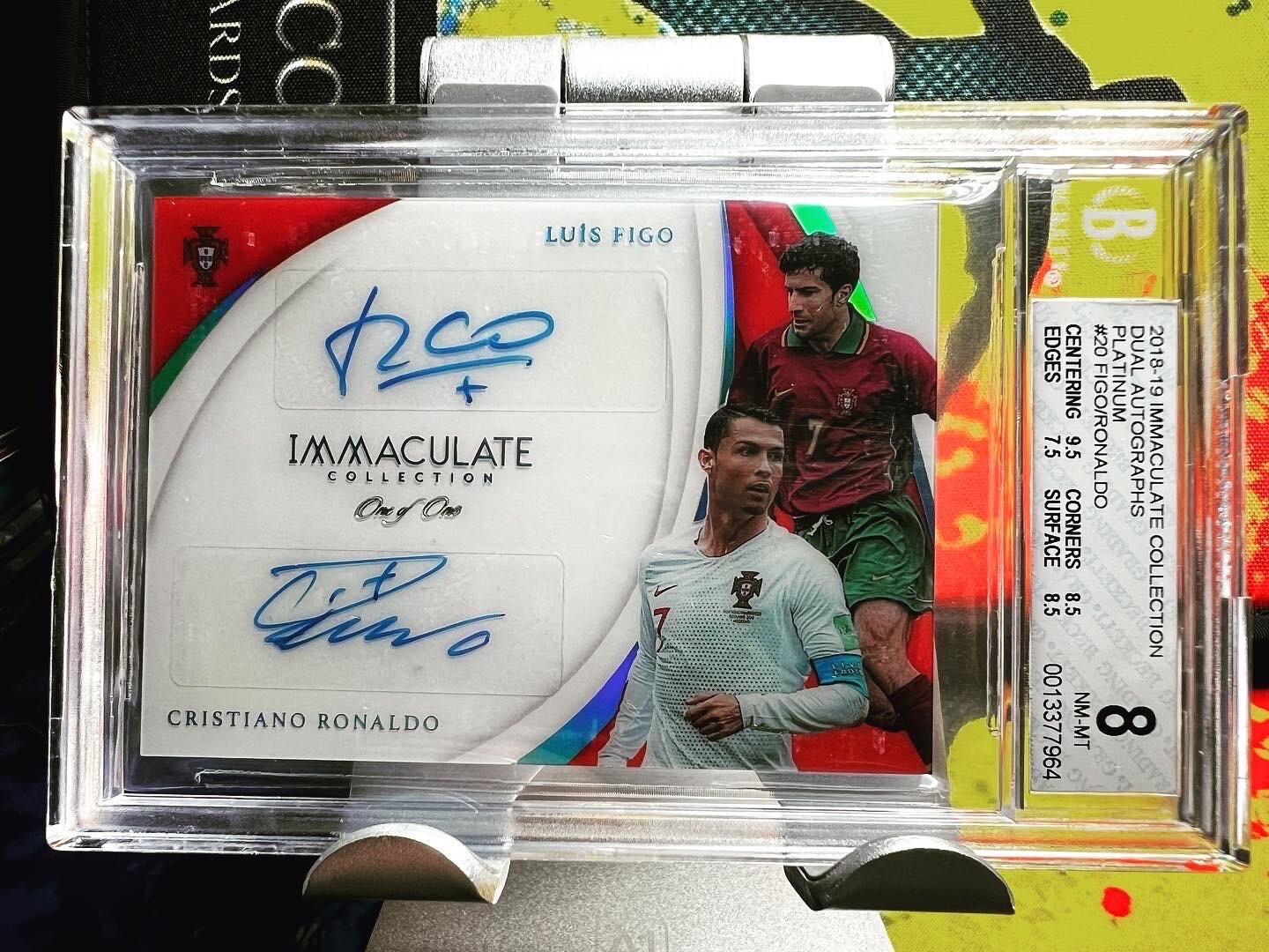 2018-19 Panini Immaculate Collection Dual Auto CR7 Ronaldo 2018-19 Panini Immaculate Collection Dual Auto CR7 Ronaldo