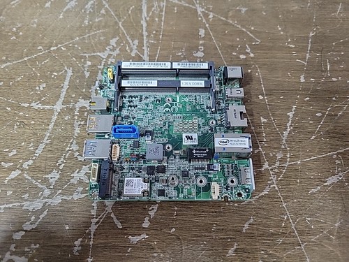 Intel Mini PC NUC 3.1 Ghz i7-5557U NUC5i7RYB Main System