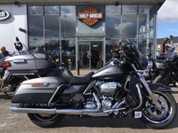 2017 Harley-Davidson TOURING FLHTK ELECTRA GLIDE ULTRA LIMITED FLHTK ANV Anniver