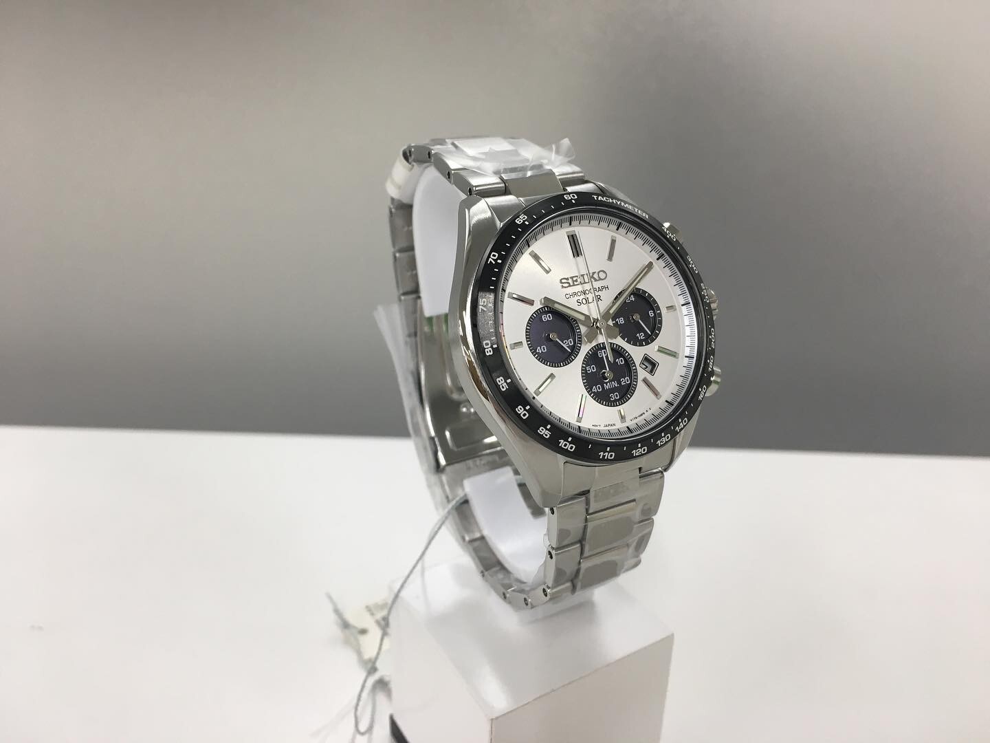Pre-owned Seiko Selection Sbpy165 Panda White Dial Solar Analog Chronograph W/ Box, Manual