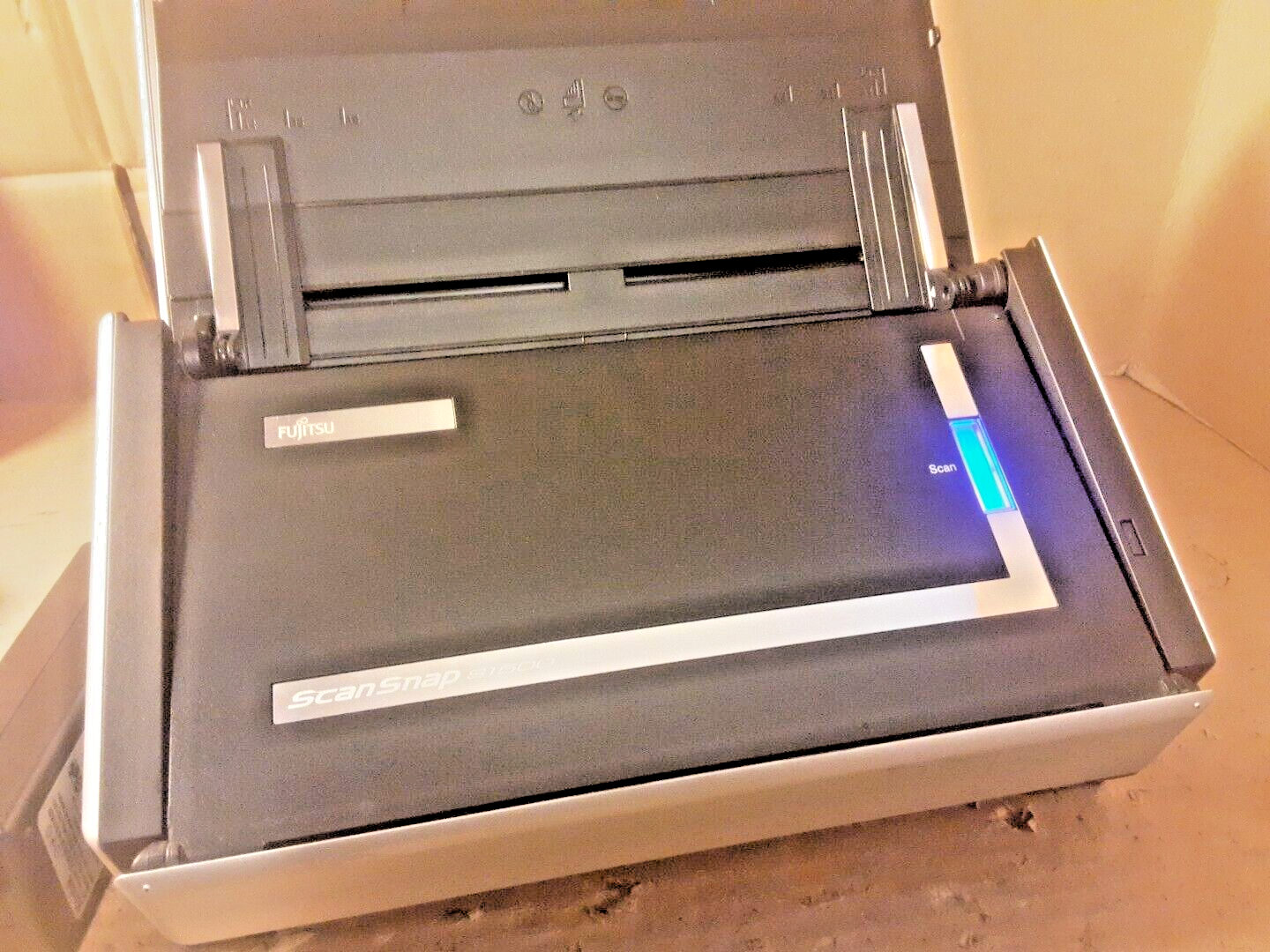 P1070 ScanSnap S1500 FUJITSU スキャンスナップ富士通 Fujitsu ScanSnap S1500 Document Scanner : : Computers