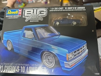 Revell 1991 Chevy S-10 Lowrider Pickup and 1:64 diecast 1:25