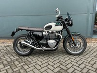 2019 Triumph BONNEVILLE T120 Bonneville T120 Jet Black Prestige Naked PETROL Man