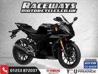 YAMAHA YZF-R125 BRAND NEW MOTORCYCLE FULL MANUFACTURERS WARRANTY 125CC