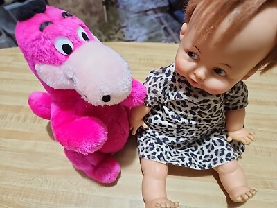 Vintage 1960's Ideal PEBBLES Doll  Flintstones Hanna Barbera. With Dino!