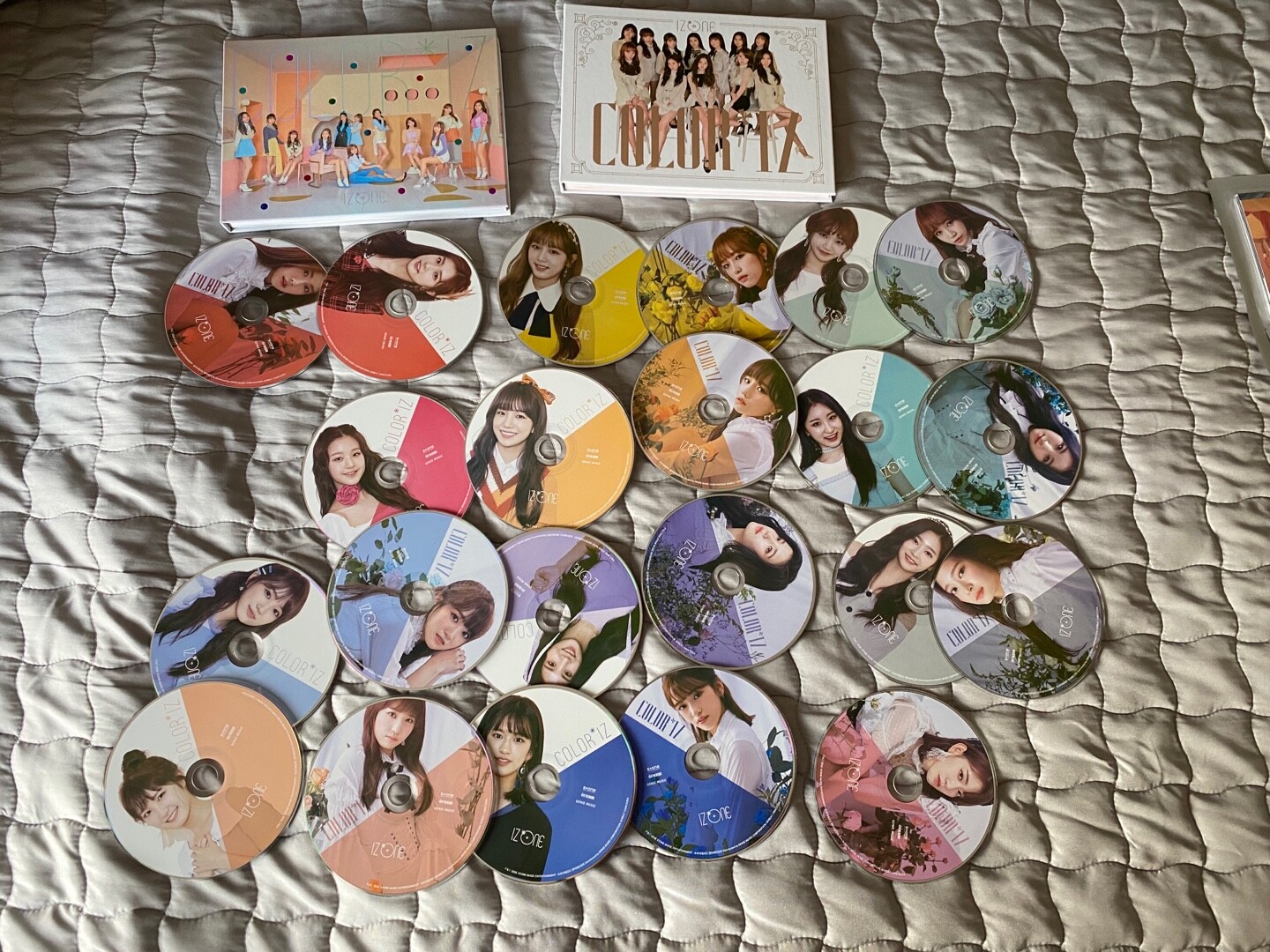 K-POP/アジア IZONE CD IZONE COLOR*IZ ALBUM CD PLATE ALBUM SET SAKURA WONYOUNG