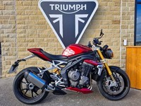 2024 Triumph Speed Triple 1200 RS - Premium colour - Quickshifter
