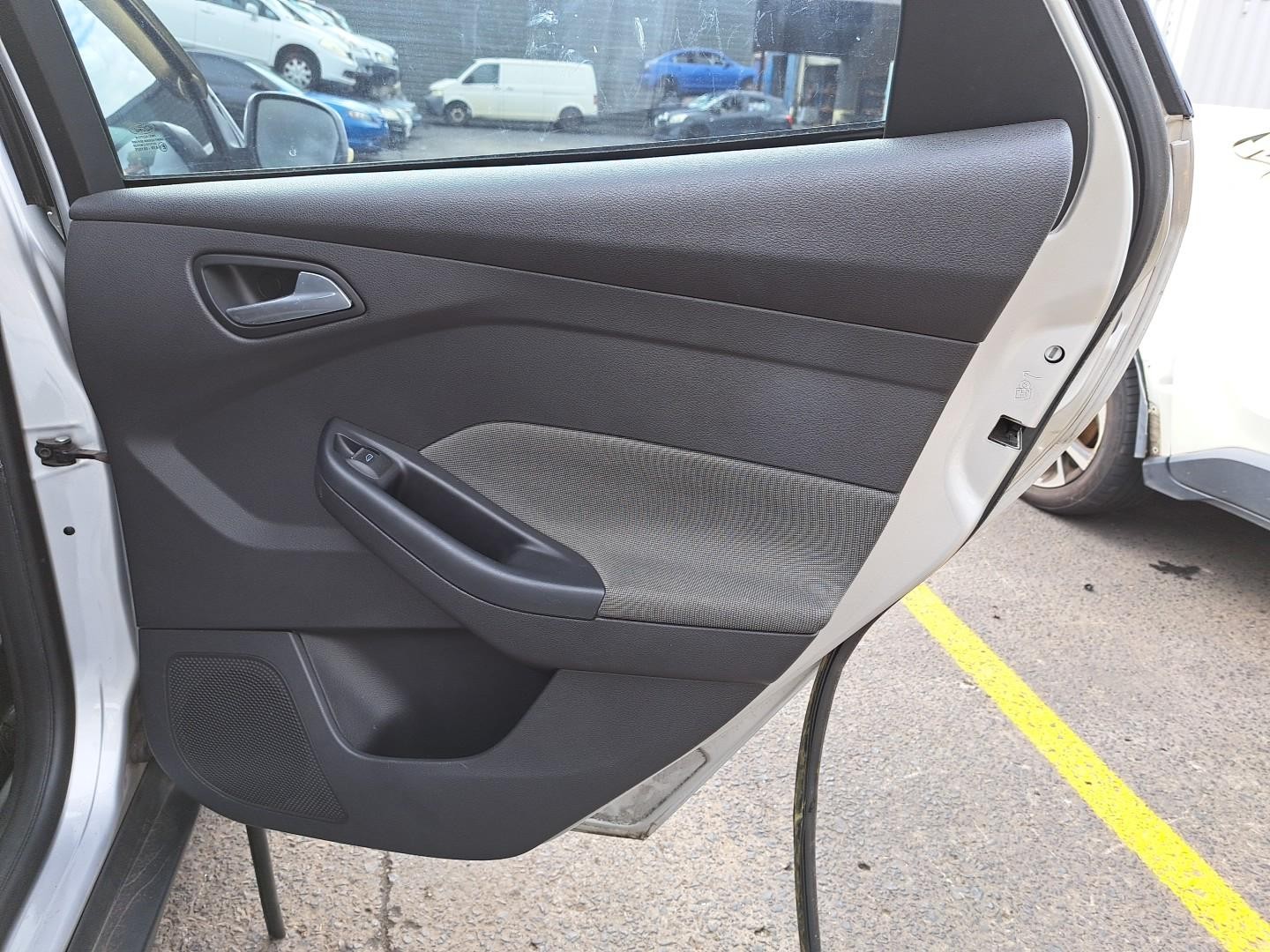 FORD FOCUS 2011-2013 RIGHT REAR DOOR LW, VIN WF0, 08/11-09/13 - thumbnail 11