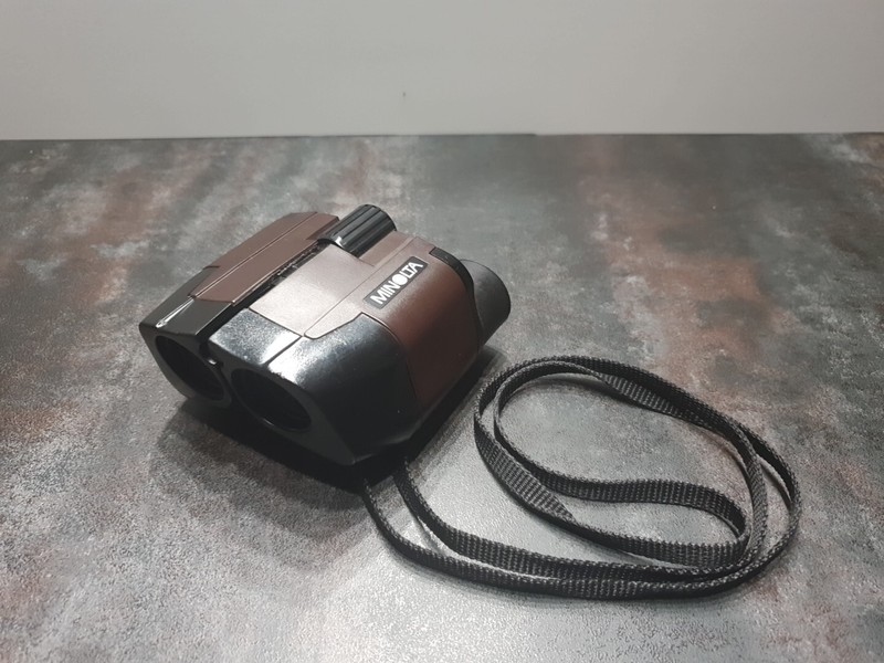 Minolta Compact  8x24    7Â° Fernglas Multi Coated