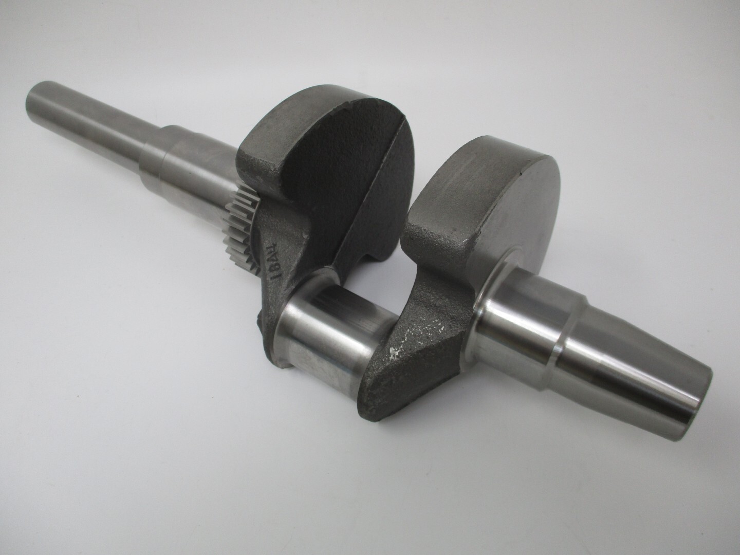 ららら　18、46、47、74 Genuine Kawasaki 13031-0822 Crankshaft 1 13031-0747 FR651V