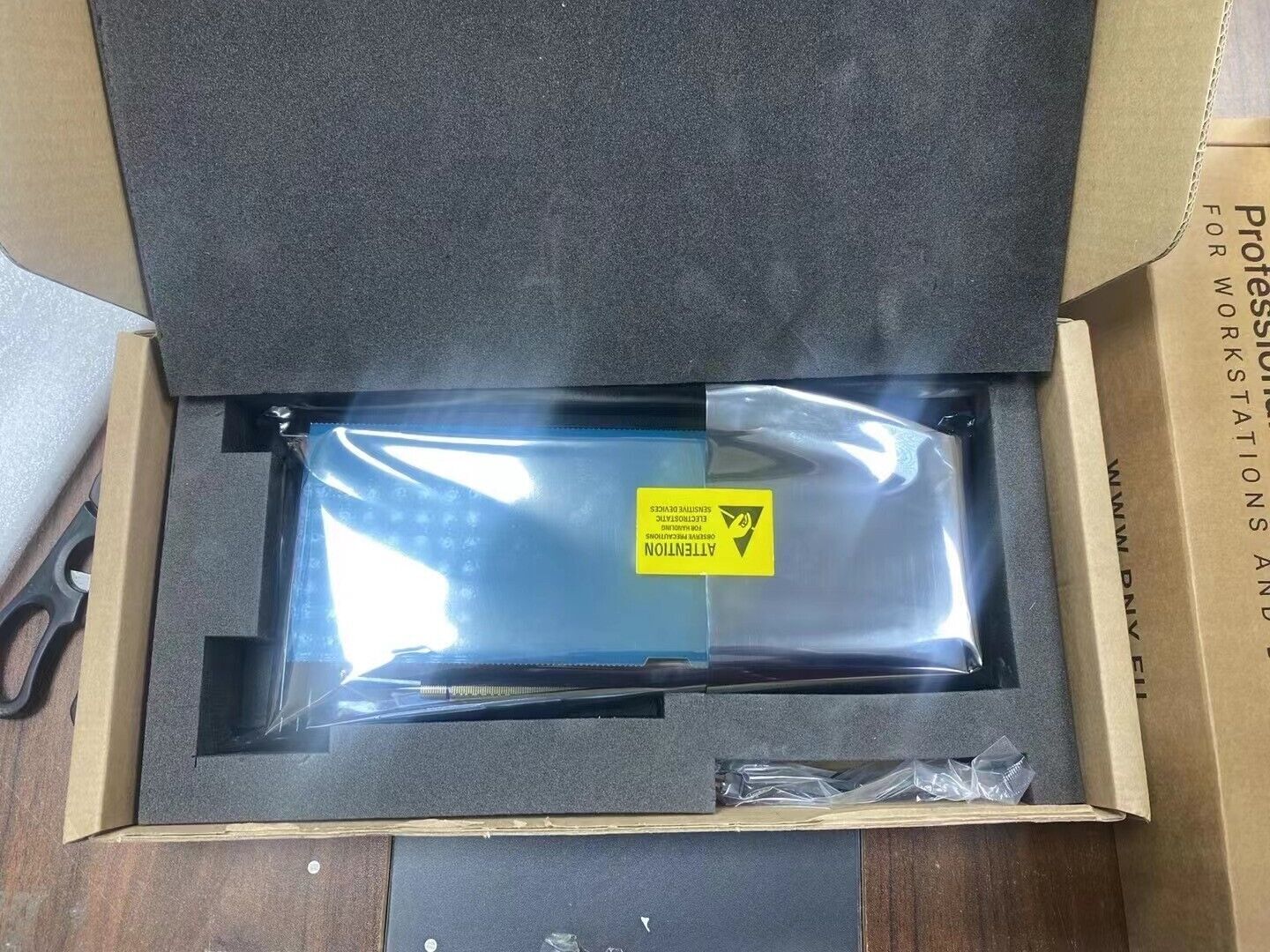 美品☆① NVIDIA Tesla M4 4GB GDDR5 ☆正常動作品☆ Amazon | PNY 4GB