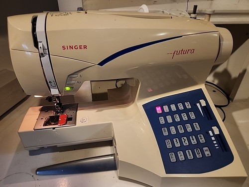 Singer Futura CE-100 Sewing Embroidery Machine, Foot