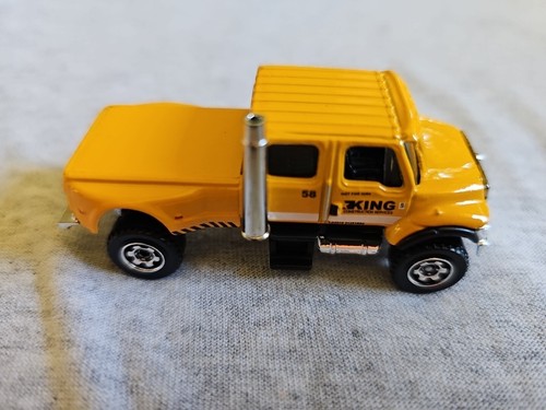 マッチボックス　47 Matchbox GMC 3500 Utility Truck #47 Basic Mainline 2025 Case