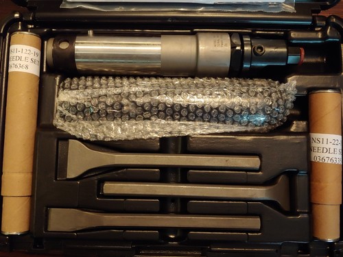 Pneumatic Needle Scaler Kit Ingersoll Rand IR-182 K1 New still wrapped