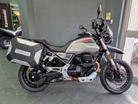2024 Moto Guzzi V85 TT TRAVEL