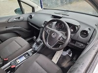 Opel Meriva B 10-13 EcoTec 1,4 74KW Anlasser Starter Opel Meriva B 10-13 13.09.2010 55578921 0001107493 gebraucht Vorschau 10