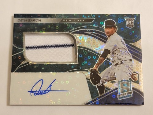 アンス ファティ Panini Chronicles Blue Prizm アンス ファティ Panini Chronicles Blue Prizm Panini 2022