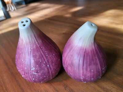 Awesome Set Nature's Bounty Portmeirion Figural ''Fig'' Salt & Pepper Shaker 
