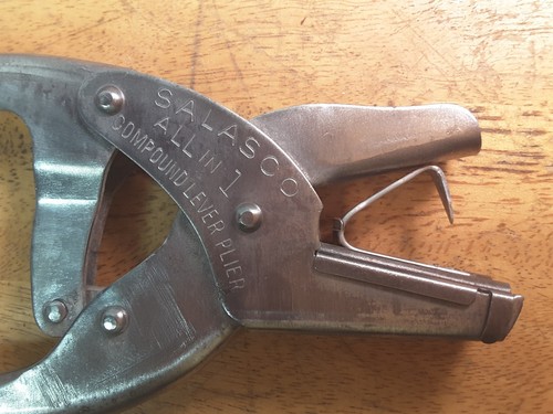 SALASCO Salt Lake Stamp Co All in 1 Compound Lever Plier & Livestock/ Sheep Tags