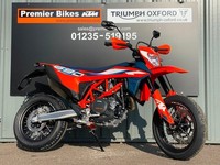 KTM 690 SMC R ABS SUPERMOTO MOTORCYCLE 