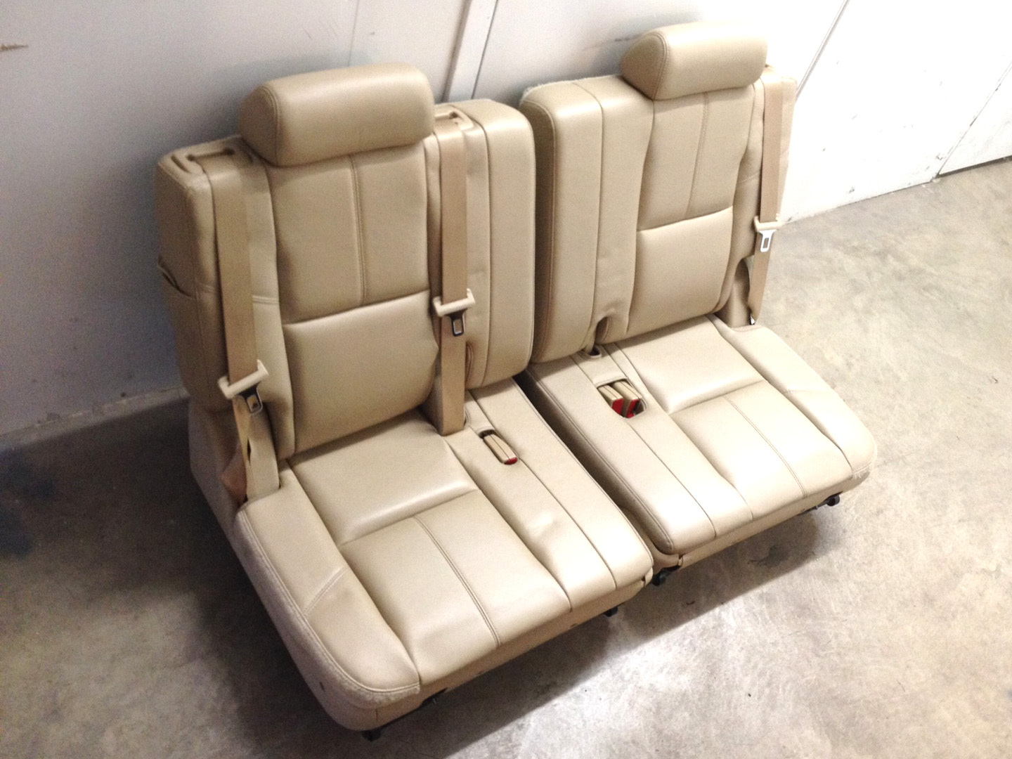 0714 Chevrolet Tahoe Suburban Gmc Yukon 3rd Row Seats Tan Beige