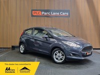 2015 Ford Fiesta 1.6 Zetec Hatchback 3dr Petrol Automatic - ONLY 42000 MILES -