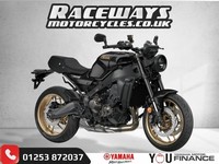 YAMAHA XSR900 BRAND NEW MOTORCYCLE FULL MANUFACTURERS WARRANTY 890CC