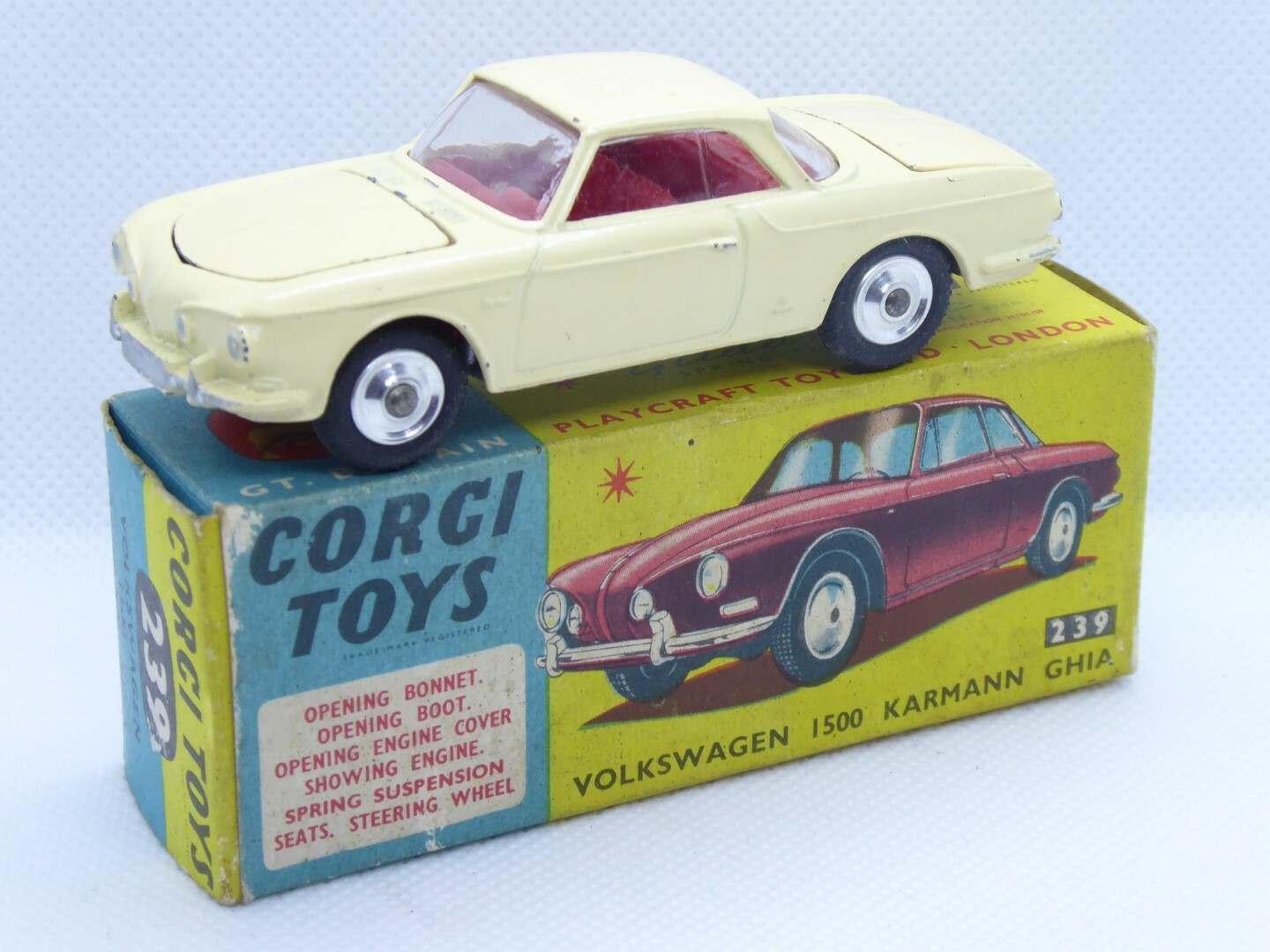 コーギ　CORGI VW1500 KARMANN GHIA ミニカー　レトロ コーギ CORGI VW1500 KARMANN GHIA ミニカー レトロ - メルカリ