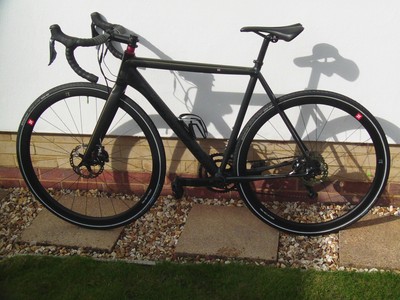 Cannondale Caad10 Ultegra DI2 Graver Road Bike.