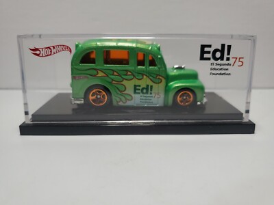 HOT WHEELS EMPLOYEE 2001 ED! EL SEGUNDO EDUCATION FOUNDATION SCHOOL BUSTED BUS
