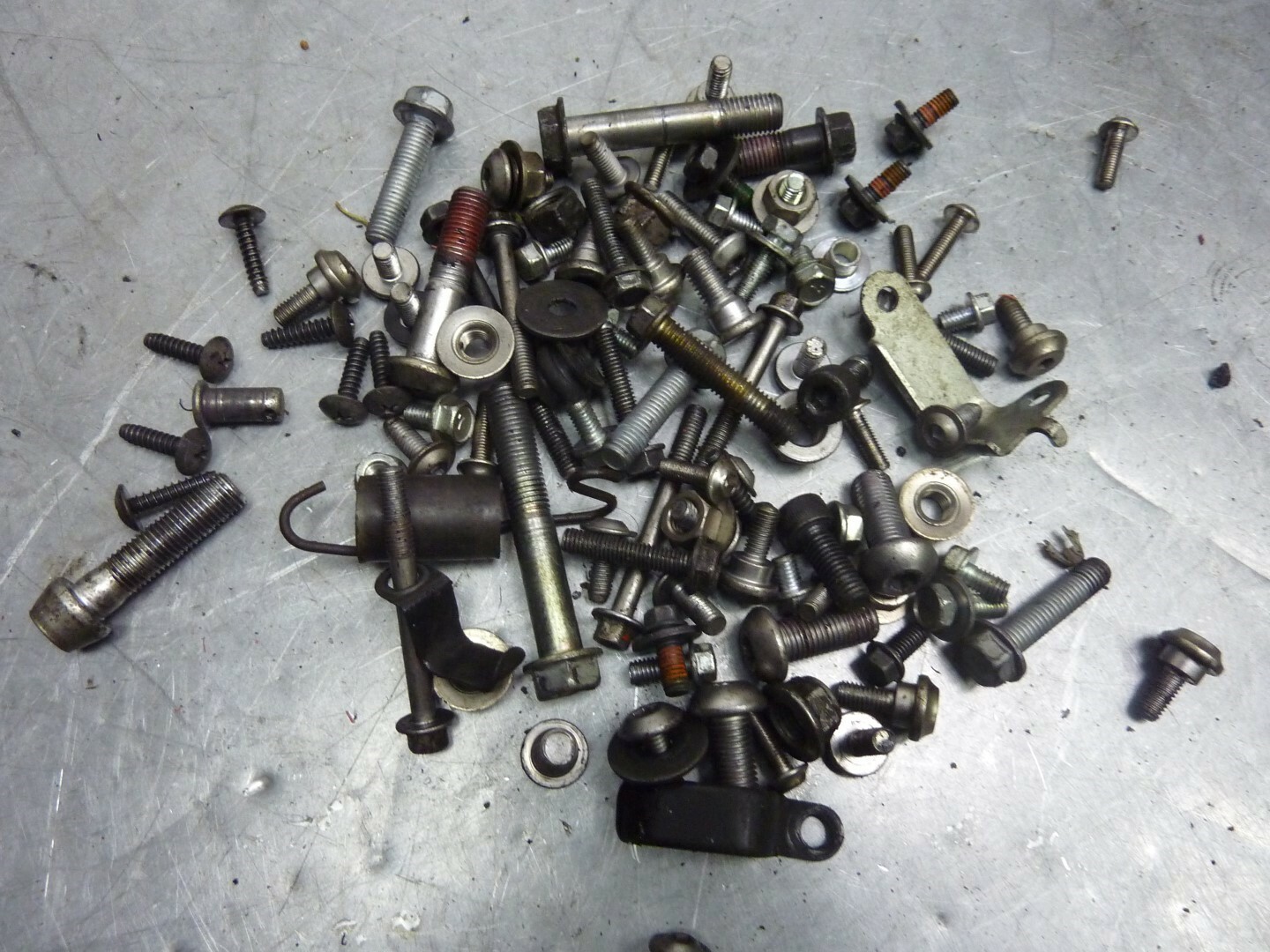 Parts lot bolts misc 07-08 KAWASAKI NINJA ZX-6R ZX6 ZX 6 R Parts lot bolts misc 07-08 KAWASAKI NINJA ZX-6R ZX6 ZX 6 R