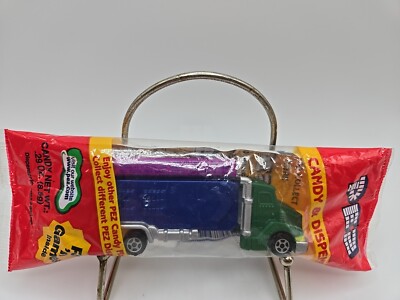 PEZ Candy Dispenser Semi Truck Big Rig 18 Wheeler Diesel Vehicle Toy Green Blue