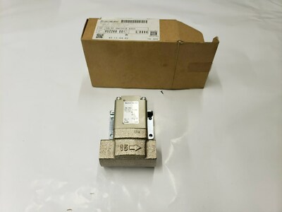 SMC VNC201B-15A-X54 Pneumatic Valve 1N1-1PC   NEW IN BOX
