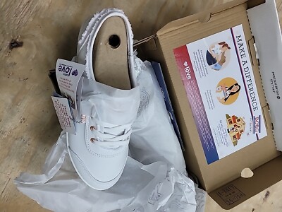 Bobs Skechers Womens Slip On Sneakers Memory Foam White Canvas Shoes Size 6.5
