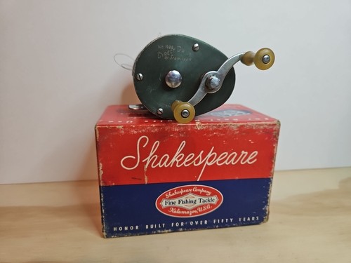 Shakespeare DIRECT DRIVE No.1921D  オールド！ Vintage Shakespeare Wonder Reel Model FH 1921 D Fishing Reel