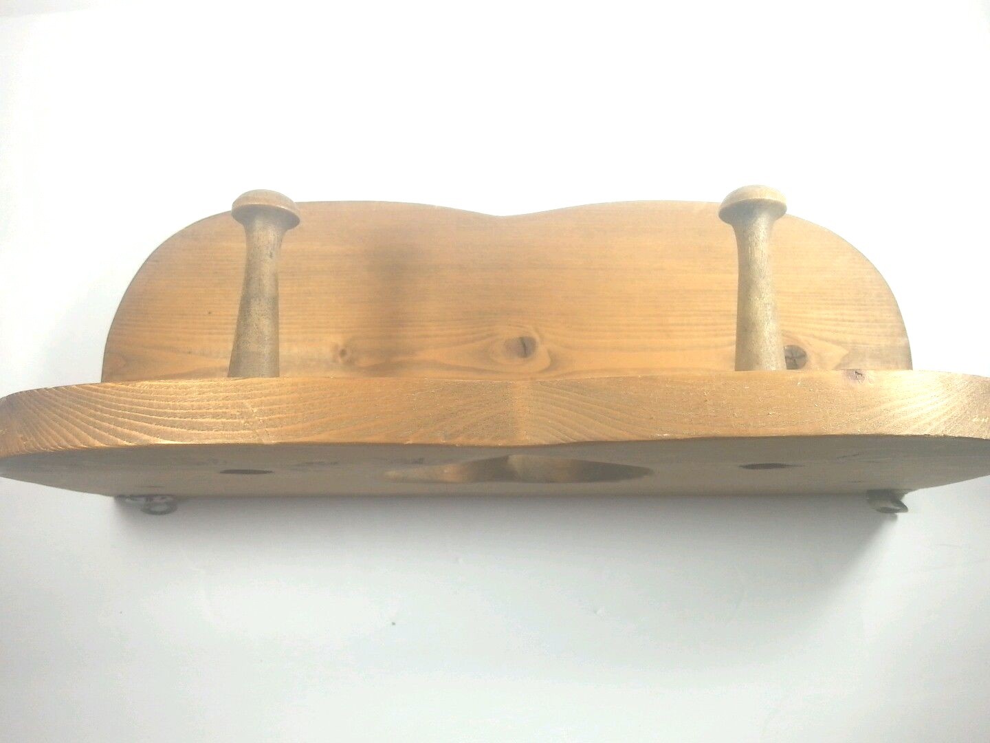 Wooden Hanging Shelf Heart with Pegs 13