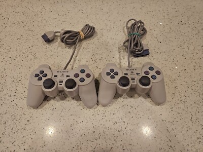 2 Sony PlayStation PS1 PS One Controller White Gray SCPH-110 Official OEM Tested